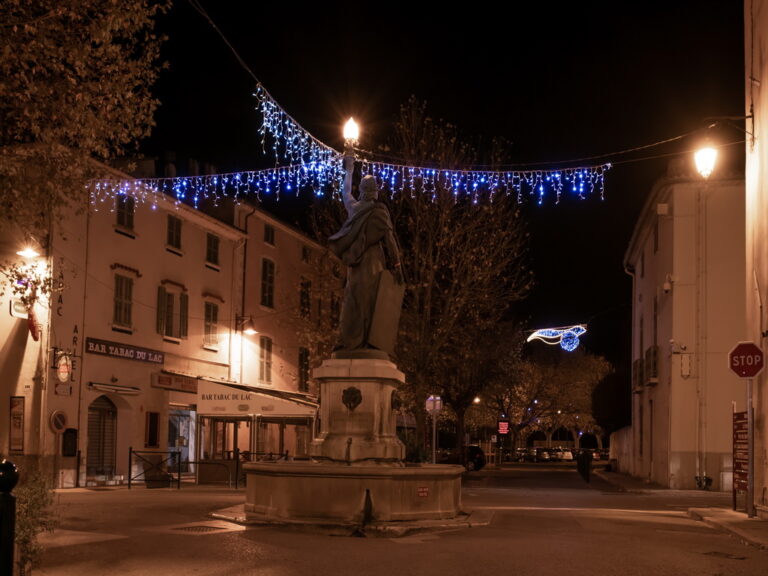 Besse sur Issole - illumination noël 2020