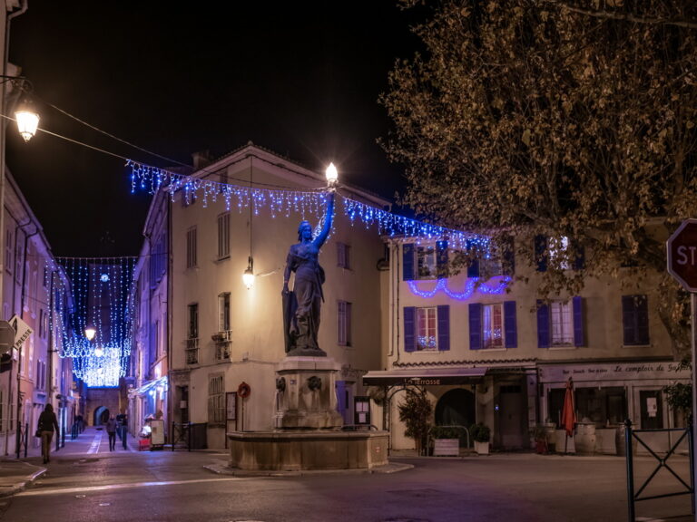 Besse sur Issole - illumination noël 2020