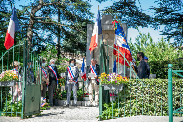 Besse sur Issole - commémoration du 8 mai 45