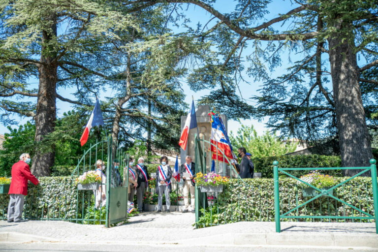 Besse sur Issole - commémoration du 8 mai 45