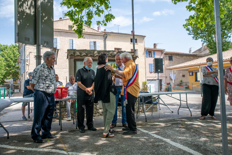 Besse sur issole - MISE A L’HONNEUR – REMISE DE MEDAILLES