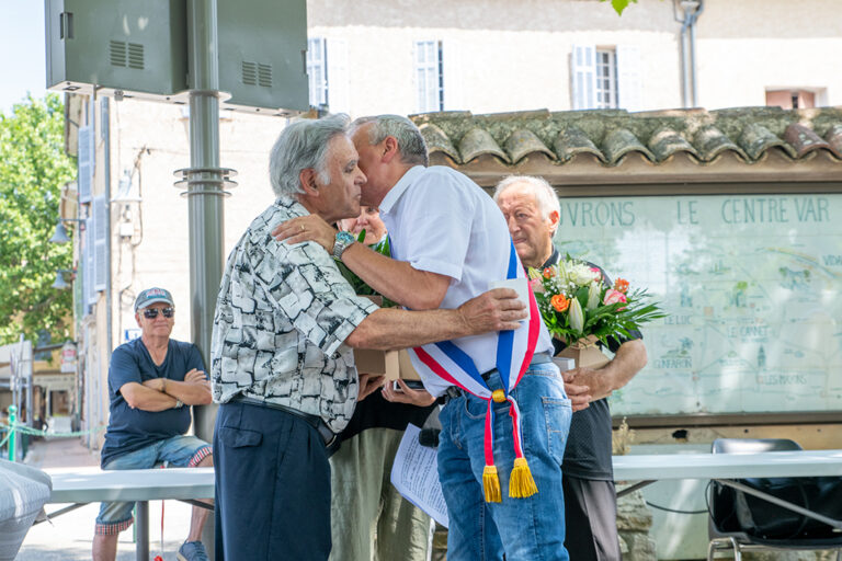 Besse sur issole - MISE A L’HONNEUR – REMISE DE MEDAILLES