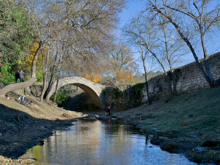 Mairie Besse sur issole - nettoyage pont romain