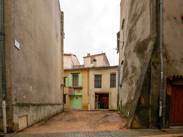 Mairie de besse sur issole - refection placette Gaspard de Besse