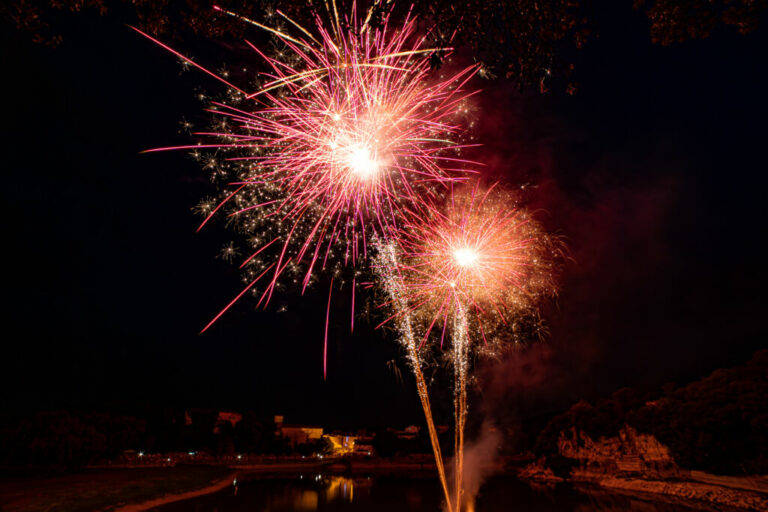 Feu d'artifice Besse sur issole