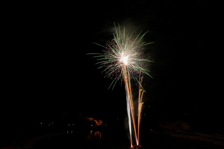 Feu d'artifice Besse sur issole