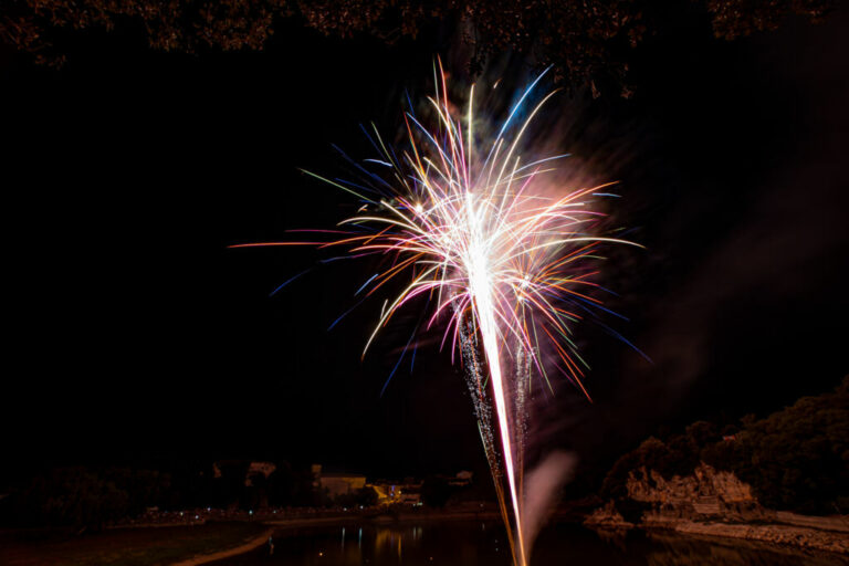 Feu d'artifice Besse sur issole