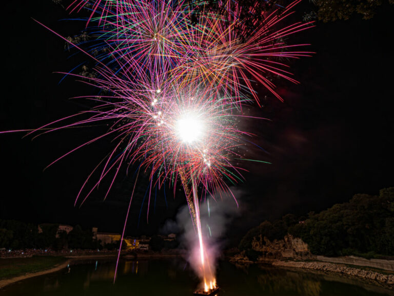 Feu d'artifice Besse sur issole