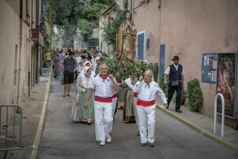 Procession sainte Marie Madeleine