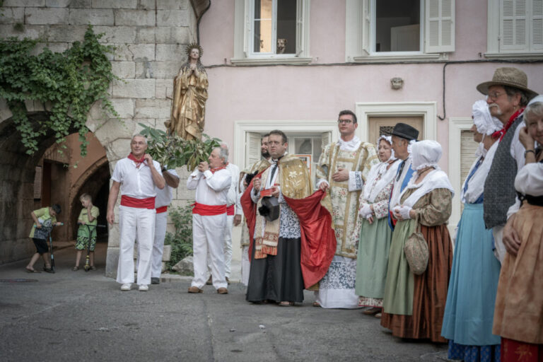 Procession sainte Marie Madeleine