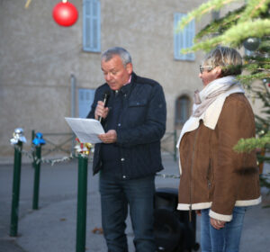 marché de noel Besse sur issole