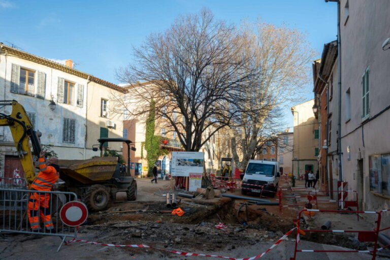 Aménagement placa Noël Blache Besse sur Issole